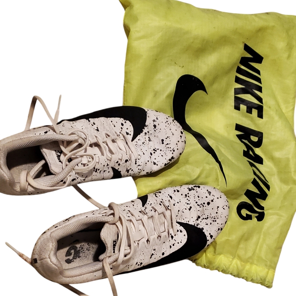 Women Nike track spike running shoes
